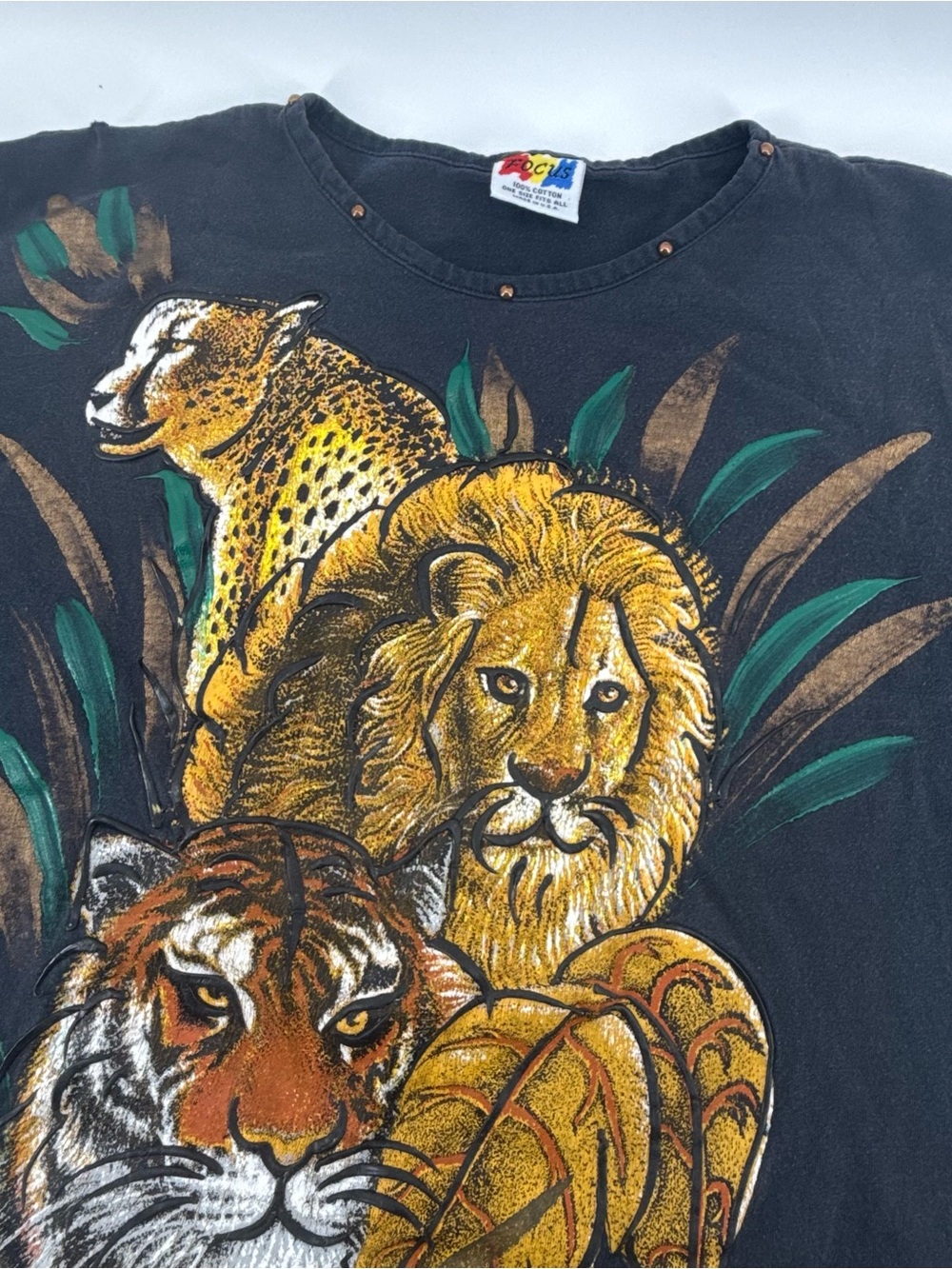 Vintage Rare Focus Big Cats Graphic TShirt XL Lion Tiger Cheetah 90s Made In USA